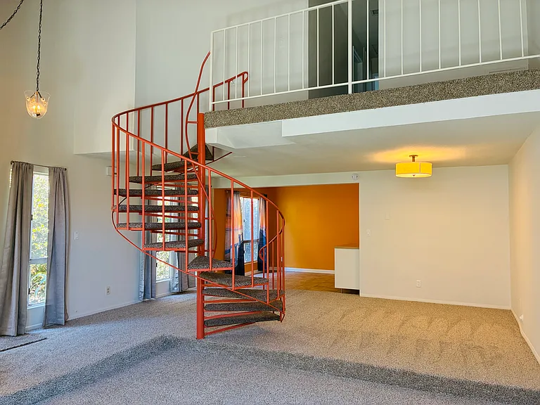 16701 Bolsa Chica St #B — Photo 10