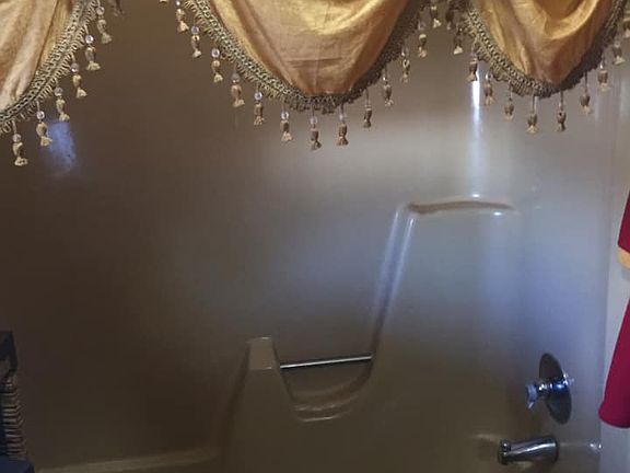 Gold and Mexican color bath