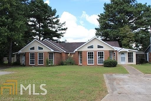 1st image of 2140 Meadowview Ct SE #C