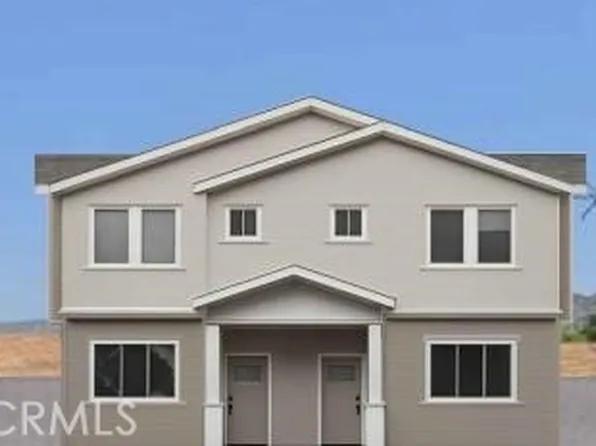 725 W Crescent Dr, Azusa, CA 91702
