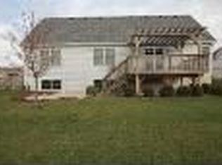 1302 W Northwind Dr, Sandwich, IL 60548