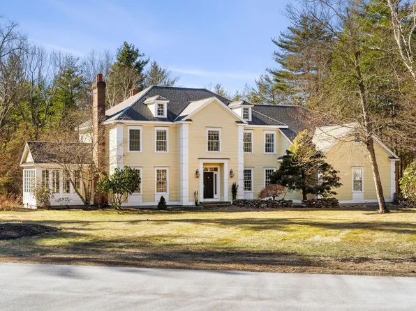 12 Cotton Farm Lane, North Hampton, NH 03862