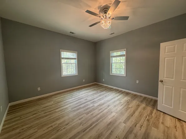 714 Ellis St, Griffin, GA 30223