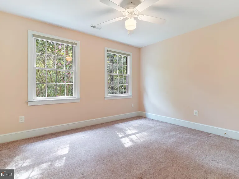 45105 Mill Creek Way — Photo 53
