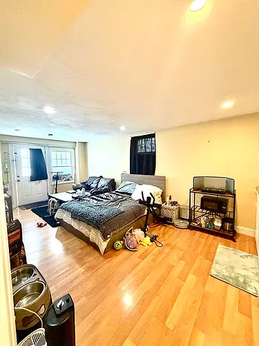 252 Mason Ter #G Photo 1