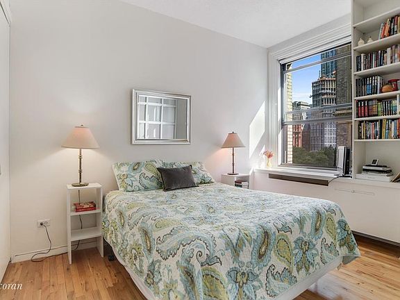 5th image of 260 Broadway #7C