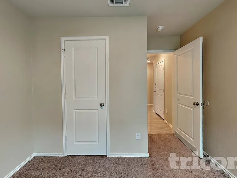 5546 Basil Chase — Photo 11
