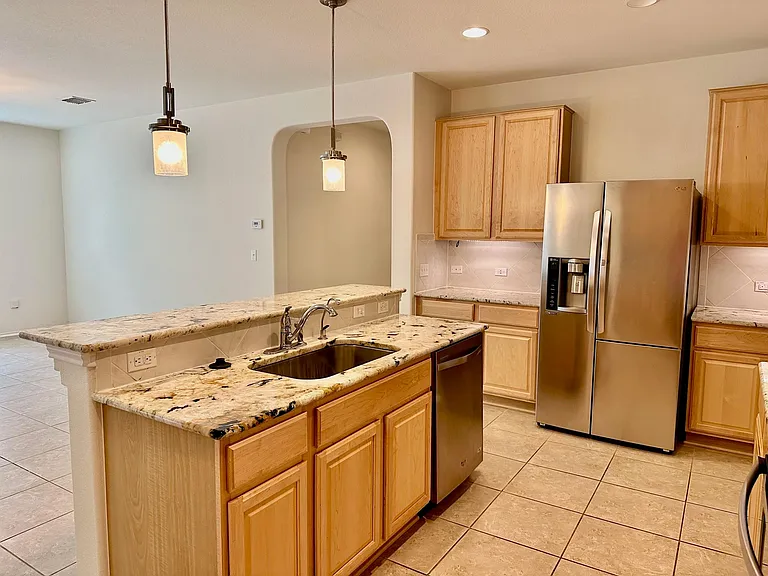 413 Hunters Hill Dr — Photo 12