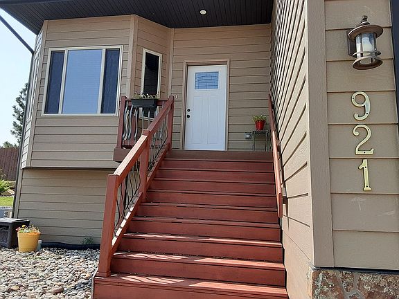 Front deck