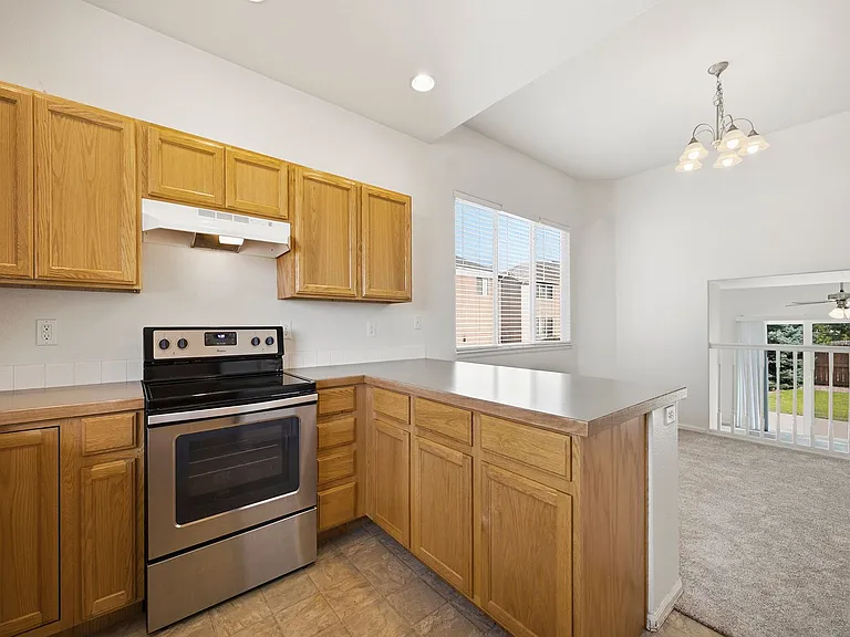 527 Stoney Brook Rd — Photo 8