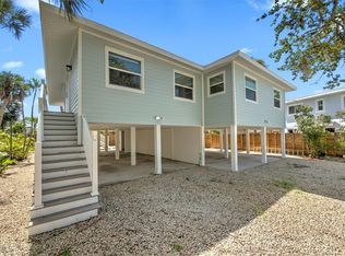 132/134 Eucalyptus Ct, Fort Myers Beach, FL 33931