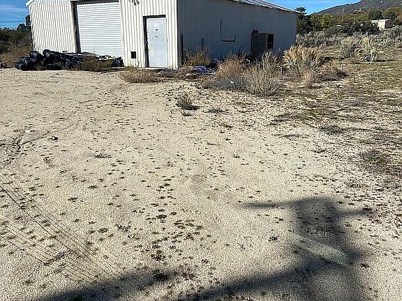 large storage still stand