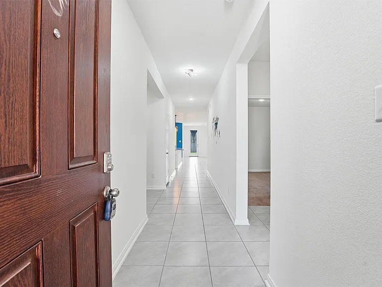 4915 Gazelle Leap Ln — Photo 2