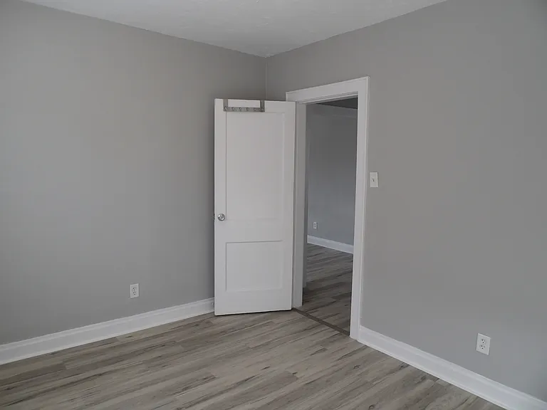 1734 Bruck St #1732 — Photo 12