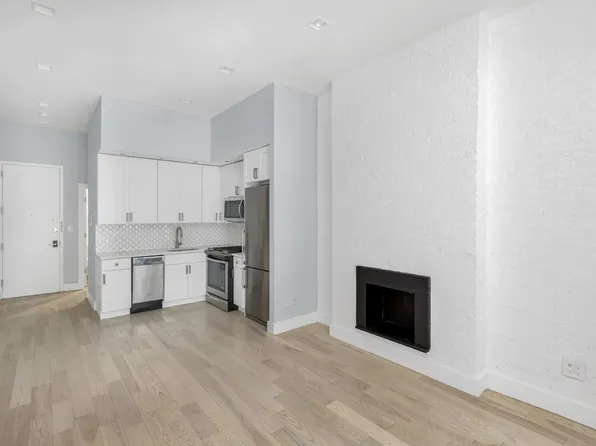 410 East 88th Street image 3 of 11