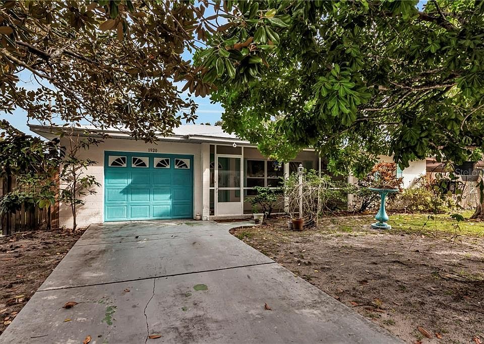 1st image of 1920 16th Avenue Dr W