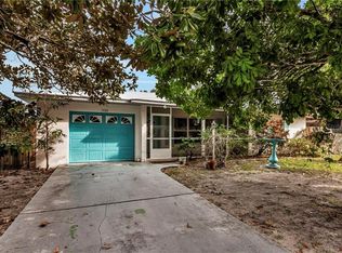 1920 16th Avenue Dr W, Bradenton, FL 34205