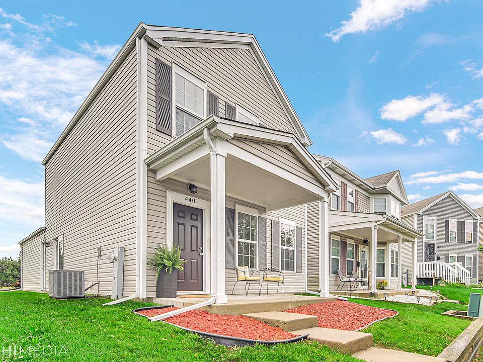1st image of 440 Victoria Cir