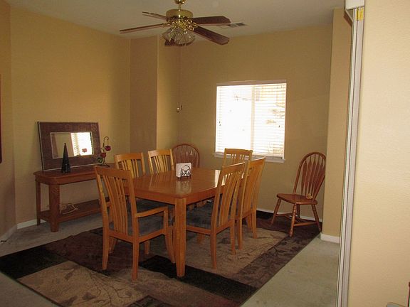 5th image of 313 Pine Ln