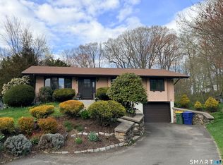 40 Hickory Hill Drive, Waterbury, CT 06708