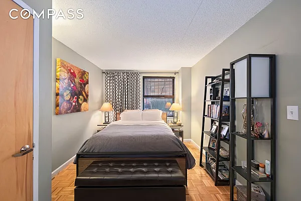 Rented by Compass | media 2