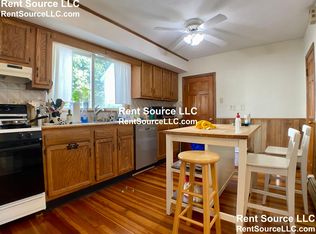 13 Surry Rd FLOOR 1, Arlington, MA 02476