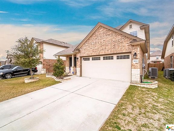 3rd image of 9612 Raeburn Ct