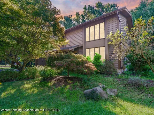 258 Ruby Way, Williamston, MI 48895