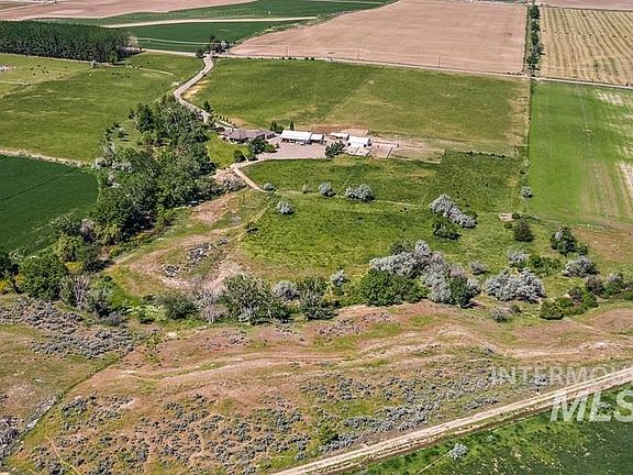 2nd image of 4532 Oak Rd