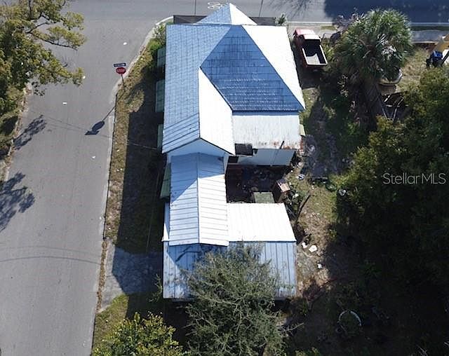 2nd image of 1826 E 17th Ave