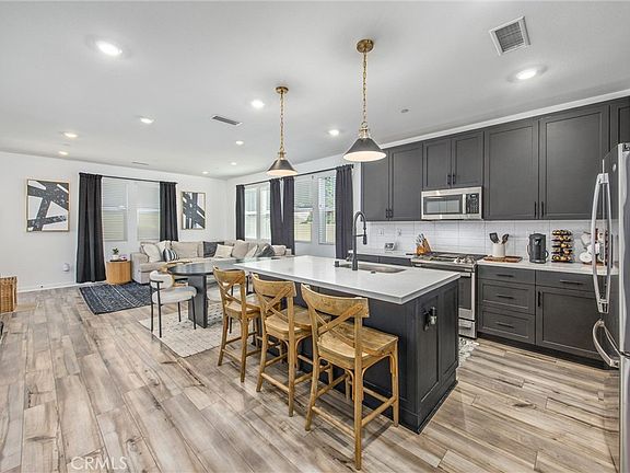 5th image of 4036 Shada Ln