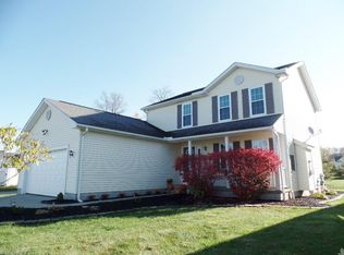 106 Cedar Gln, Chardon, OH 44024