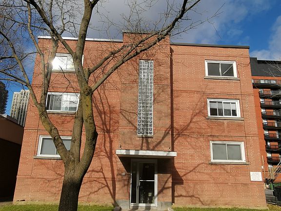 2nd image of 161 Somerset St W #18