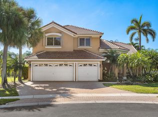 19652 Biscayne Bay Dr, Boca Raton, FL 33498