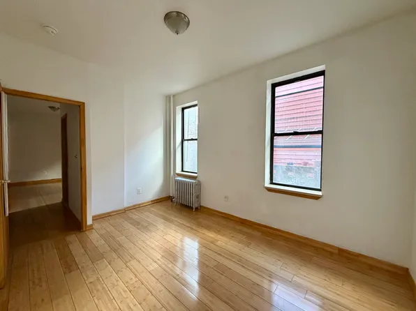 9734 Allendale St, Jamaica, NY 11435