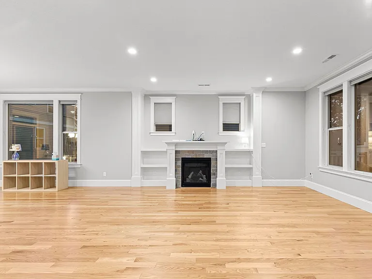 7676 N Decatur St #A — Photo 3