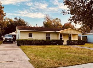 8142 Bonner Dr, Houston, TX 77017