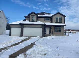 4404 NE 88th St, Kansas City, MO 64156