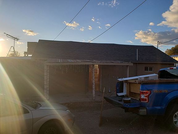 4th image of 370 N Kellner Ave