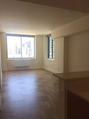 Rented by Windsor Property Management | media 12