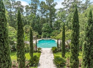 10 Magnolia Woods Dr, Kingwood, TX 77339