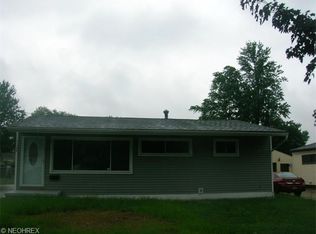 1124 Sutherland Ave, Akron, OH 44314