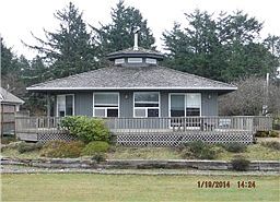 1st image of 389 Octopus Ave NE