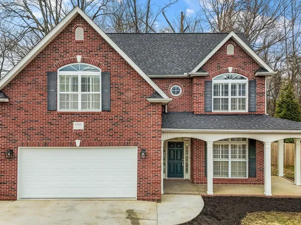 10822 Gable Run Dr, Knoxville, TN 37931