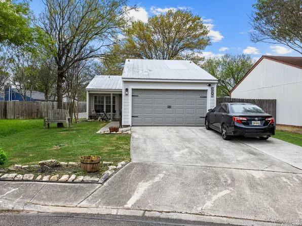6207 Village Pt, San Antonio, TX 78250