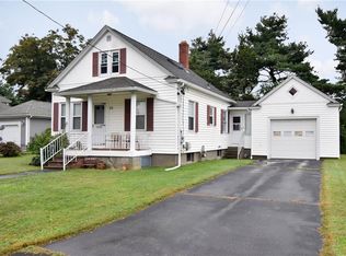 53 Wellington St, East Providence, RI 02914