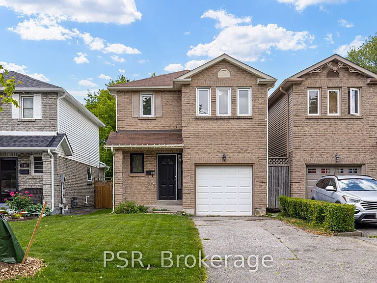 166 Adele Cres — Photo 2