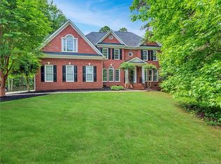 4911 Claybrooke Ct, Matthews, NC 28105