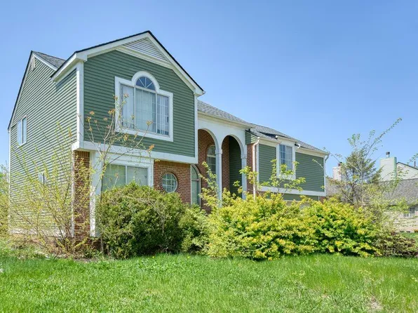 1616 Estates Dr, Detroit, MI 48206