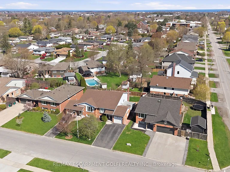 3905 Old Orchard Way — Photo 40